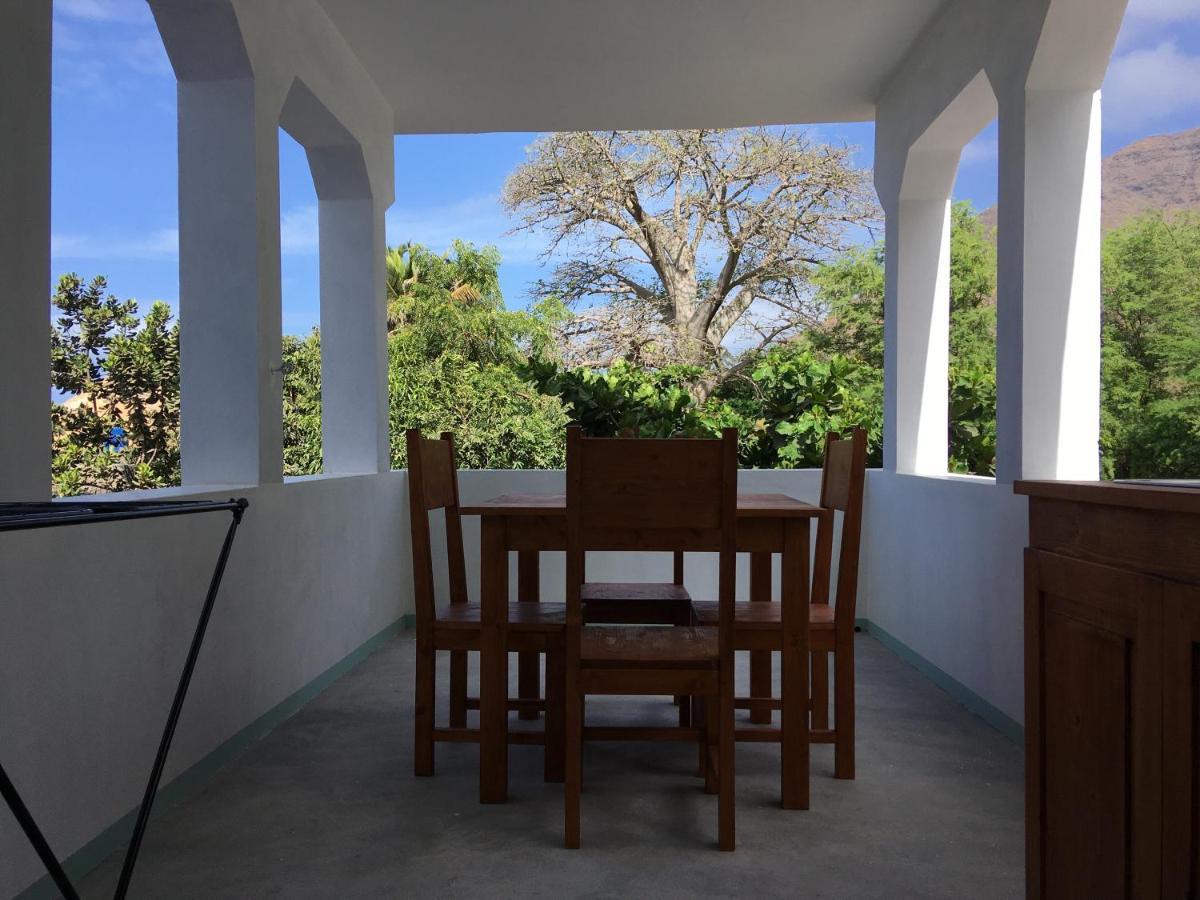 Casa Baobab Bed & Breakfast Seladinha Luaran gambar